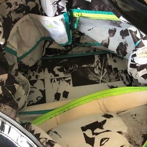 lululemon athletica Bags - Lululemon weekender bag lululemon athletica Bags - Lululemon weekender bag